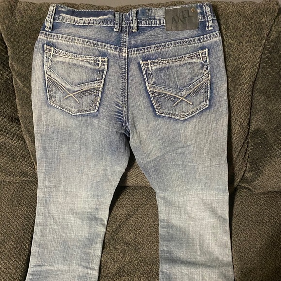 Jeans - Picture 5 of 5